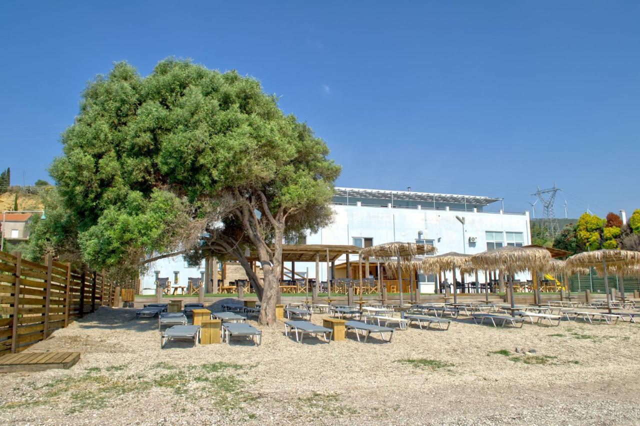 Epipleon Luxury Suites -105- Δωμάτιο 35Τμ Με Βεράντα 35Τμ Μπροστά Στη Θάλασσα Nafpaktos Exterior foto